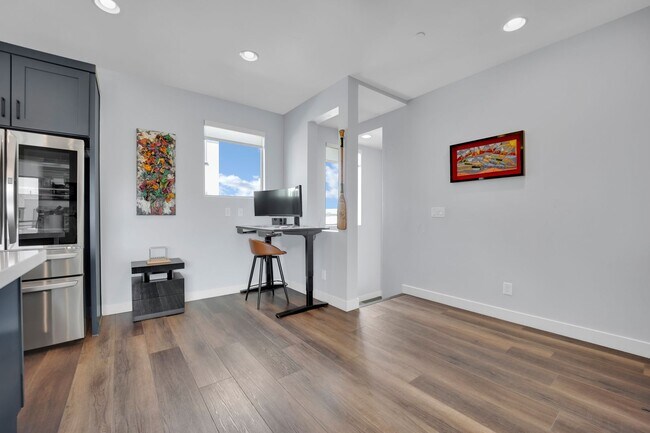 Building Photo - Newer West Summerlin Home With Pool, Spa a...