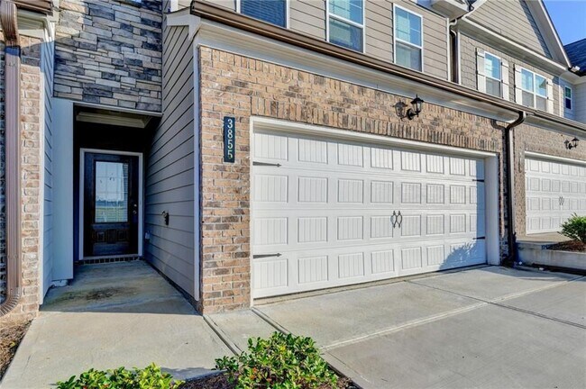 Building Photo - 3855 Brookburn Pk