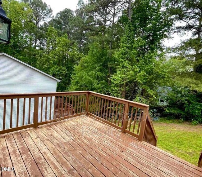 Building Photo - 6221 Tributary Dr