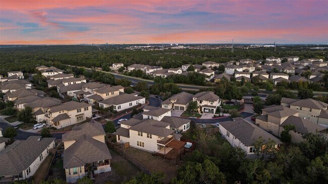 Building Photo - 11014 Cut Plains Loop