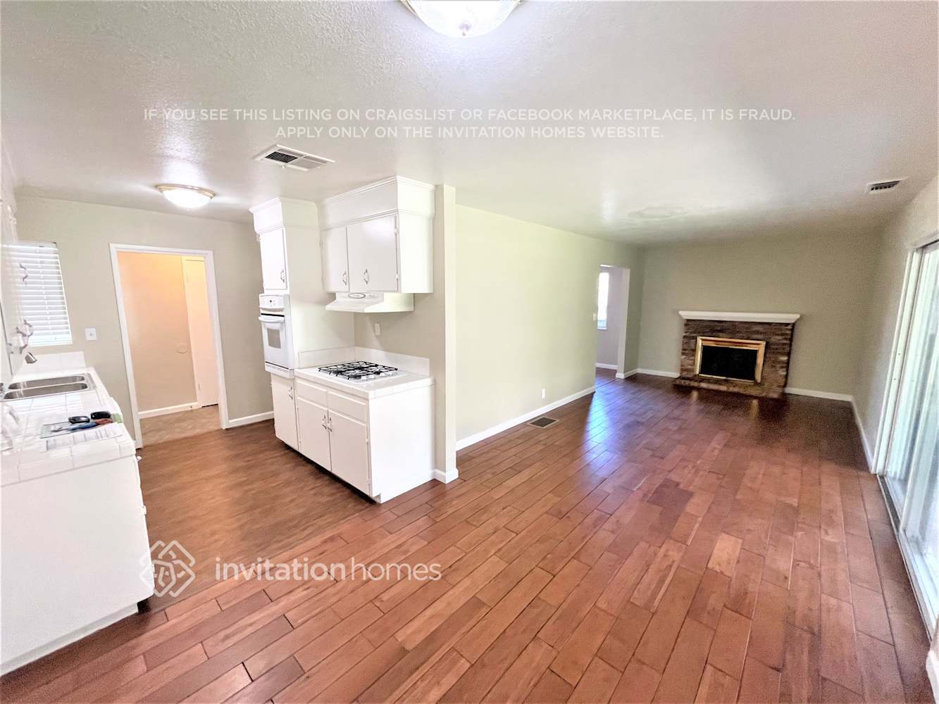 Building Photo - 8821 Fair Oaks Blvd