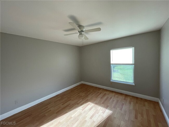 Building Photo - 1409 SW 11th Pl