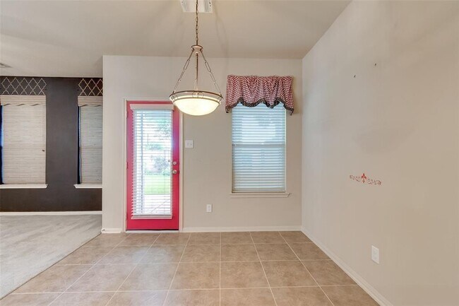 Building Photo - 14547 Gleaming Rose Dr