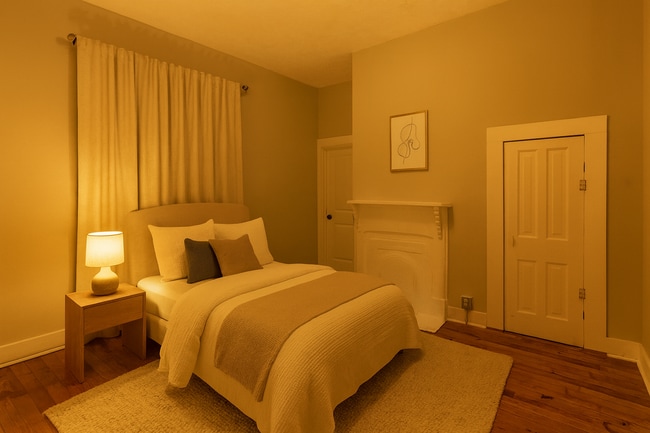 Building Photo - 404 N 15th St