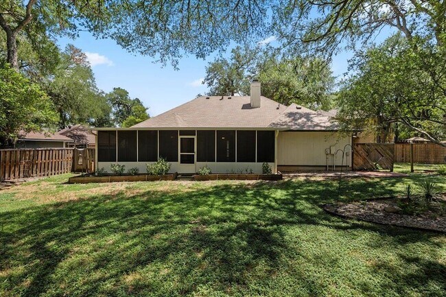 Building Photo - 10000 Brantley Bend