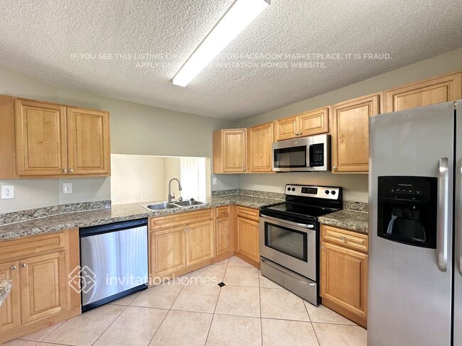 Building Photo - 15115 SW 108th Terrace