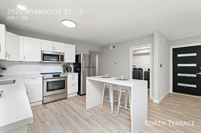 Building Photo - Fully Renovated Beautiful 2B in Westport