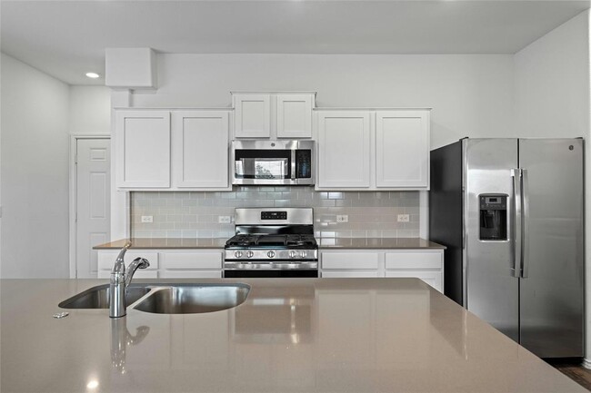 Building Photo - 15216 Spruce Frost Cv