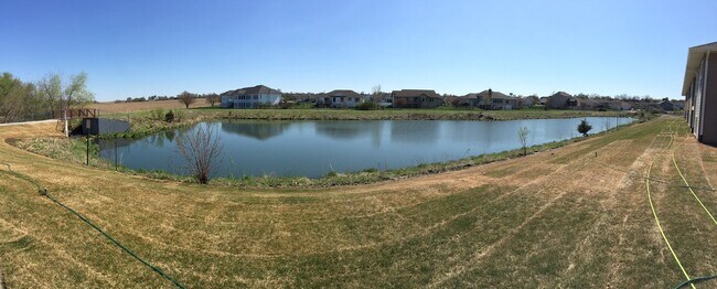 Building Photo - 536 Meadow Oak Cir