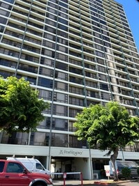 Building Photo - Pearl Regency 1 bedroom, 1 bath condo, wit...