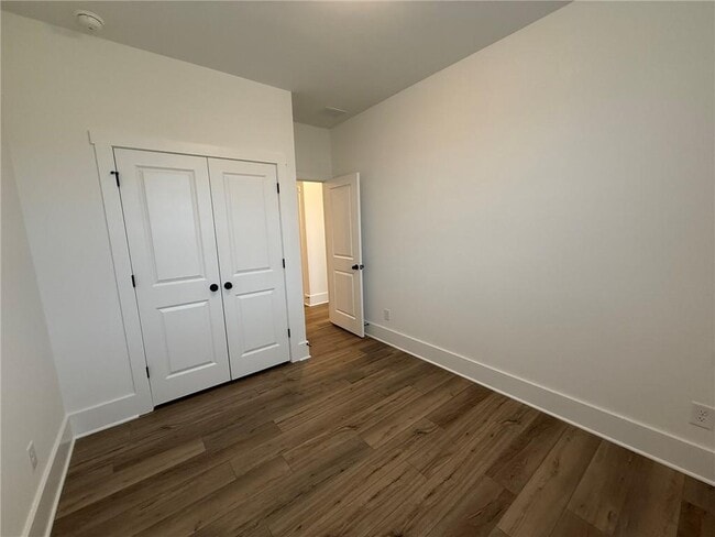 Building Photo - 1702 Gunnin Trce NW