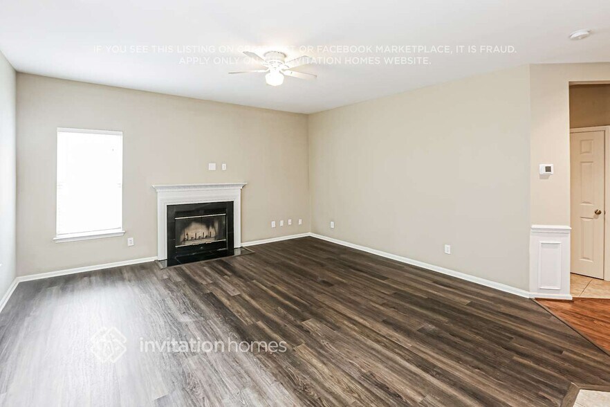 Building Photo - 6017 Downfield Wood Dr