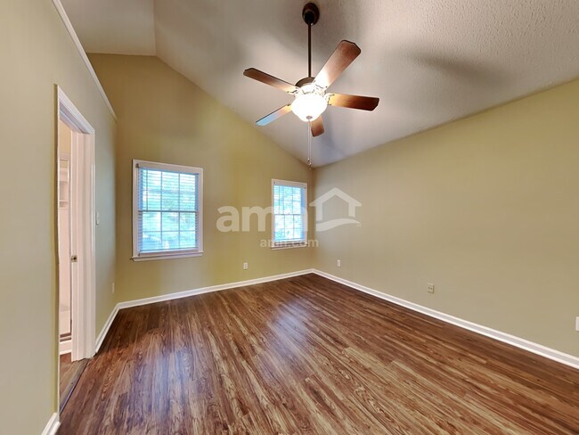 Building Photo - 1003 Pine Acres Ct