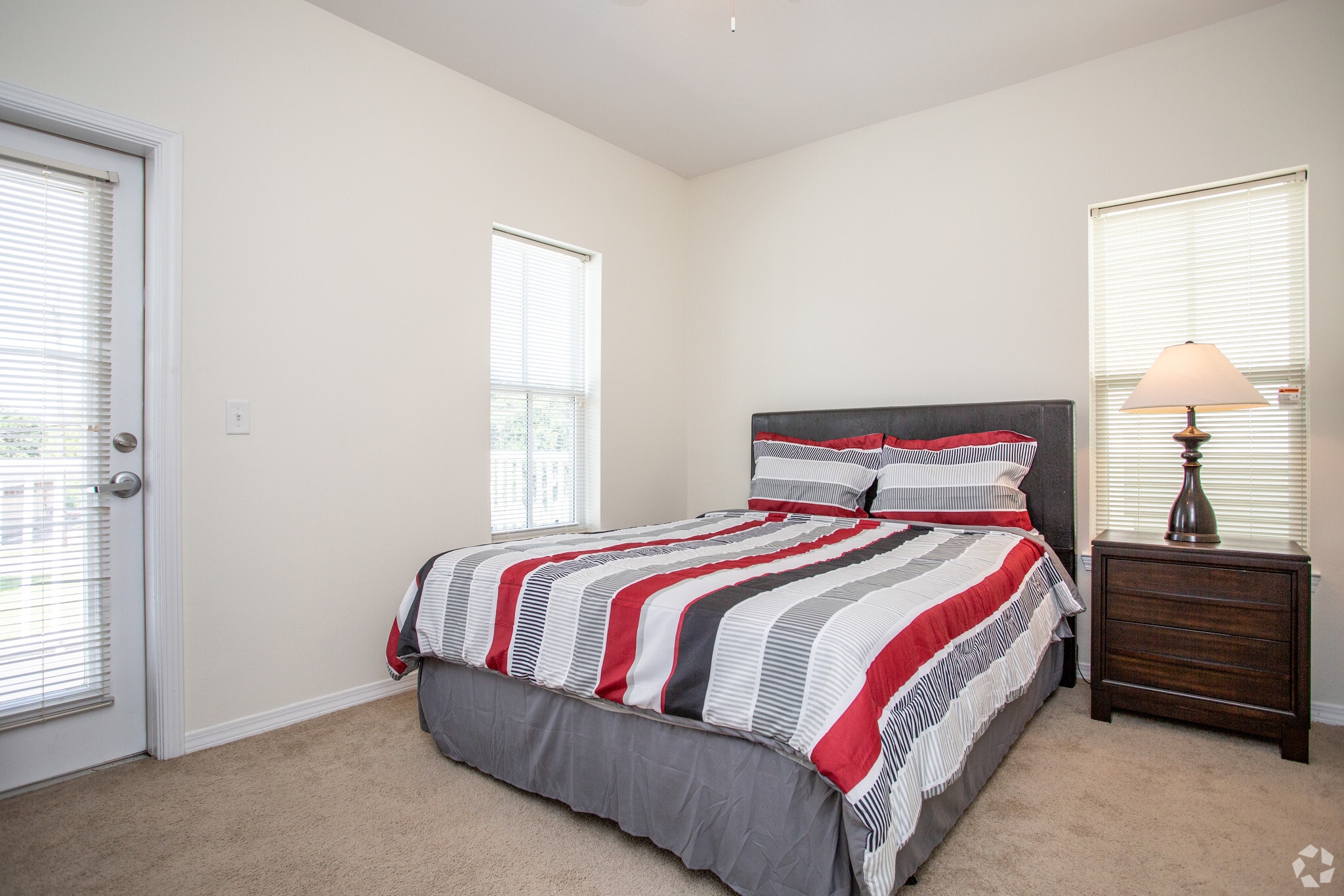 3 BR, 2.5 BA - 1246 SF - Marrero Commons