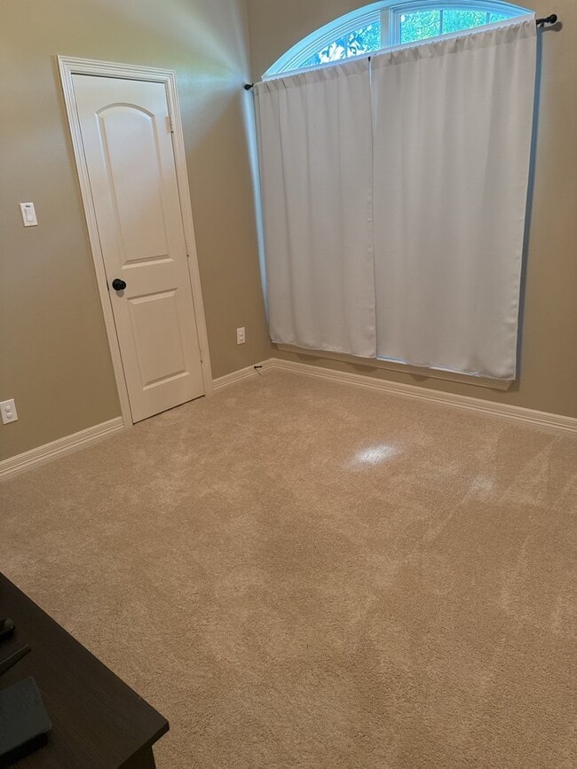 Building Photo - 8211 Mattwood Dr