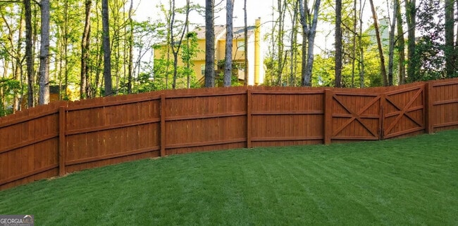 Building Photo - 838 Pond View Ct