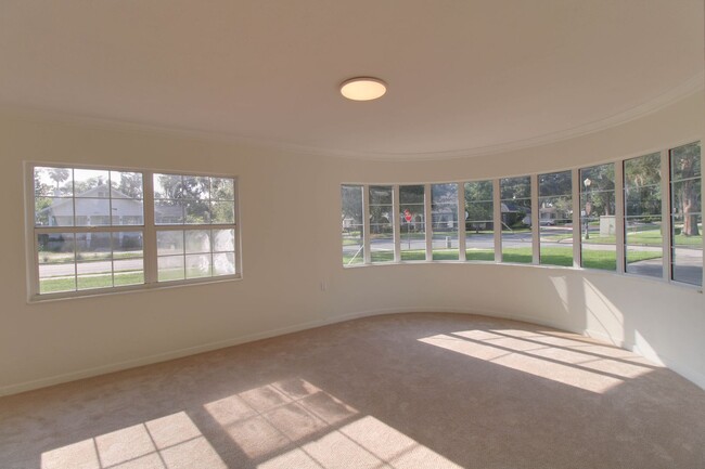 Building Photo - 1667 Mizell Ave