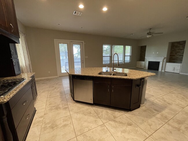 Building Photo - 2826 Winter Gorge