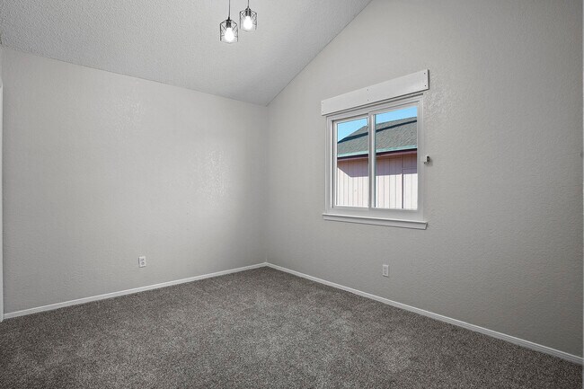Building Photo - 10953 Casey Stengel Pl