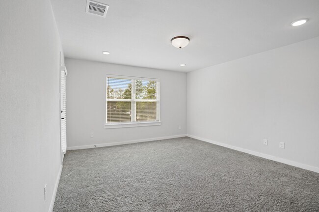 Building Photo - 2107 Pueblito Dr