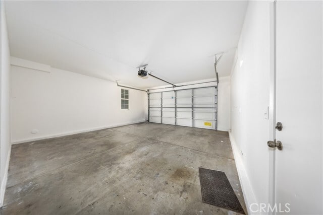 Building Photo - 2985 Breezy Meadow Cir