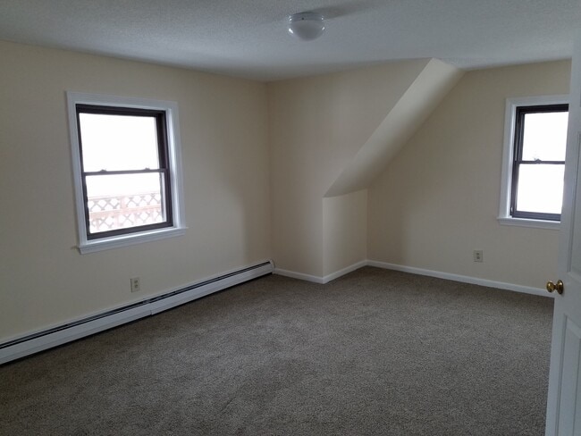 Building Photo - 1374 Bucksport Rd