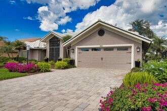 Building Photo - Luxury Home with Saltwater Heated Pool, Spa & Spectacular Golf Course Views, and includes Social ...