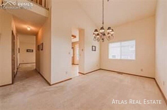 Building Photo - 8407 Wilmington Dr