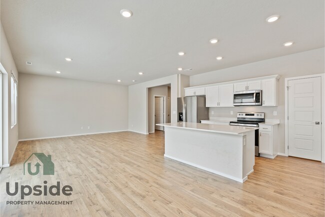 Building Photo - 20601 E Mdw Spg Lp