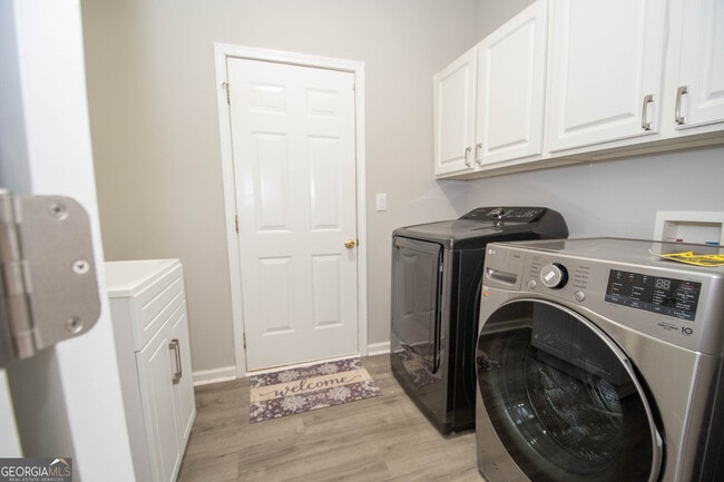 Building Photo - 179 Scenic Hills Dr