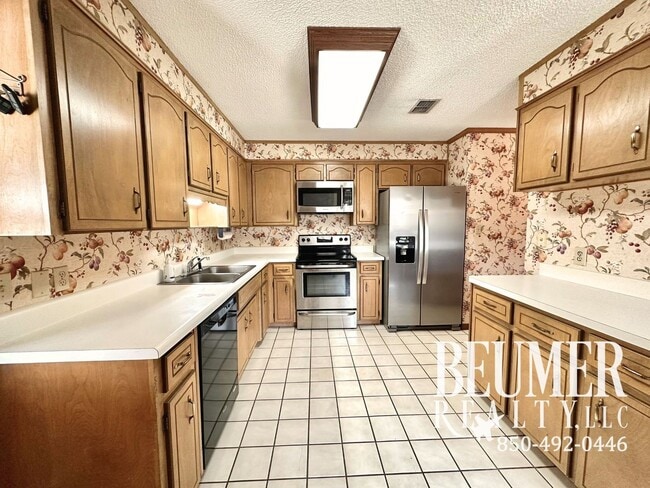 Building Photo - Adorable 3bd/2ba Home in SW Pensacola for ...