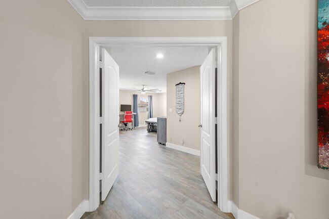 Building Photo - 9124 Villa Portofino Cir