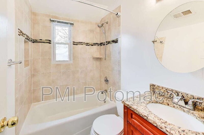 Building Photo - 12609 Holdridge Rd