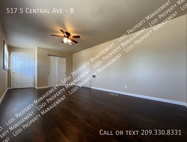 Building Photo - 517 S Central Ave