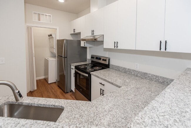 Building Photo - 122 Harmony Mdws Ct