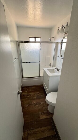 Building Photo - 3645 W Hadley St