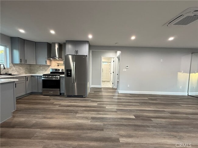 Building Photo - 20160 Stanford Ct