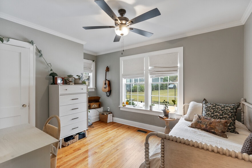 Building Photo - 507 Georgetown Rd NW