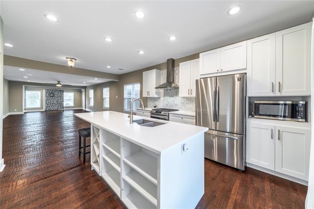 Building Photo - 7214 Kenwell St