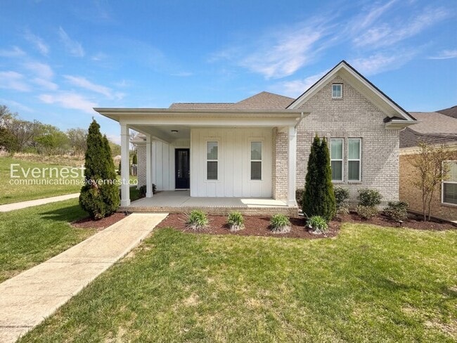 Building Photo - 640 Henry Ln