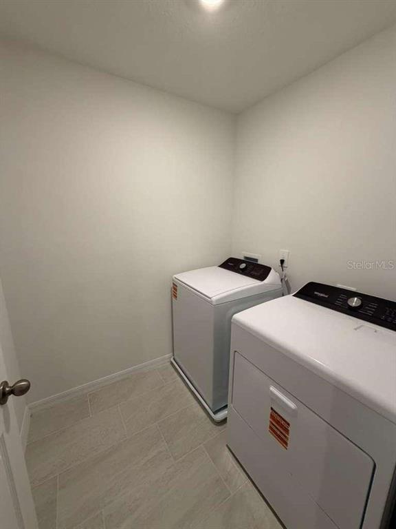 Building Photo - 16325 Bird of Paradise Ave