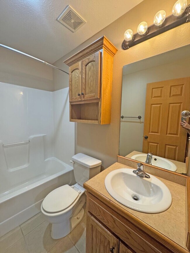 Building Photo - Watermill Cir Duplex