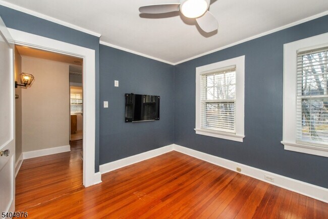 Building Photo - 22 Carolin Rd