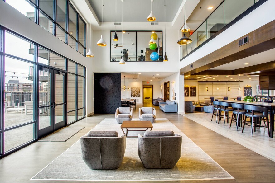 Building Photo - The Vista at Rayzor Ranch