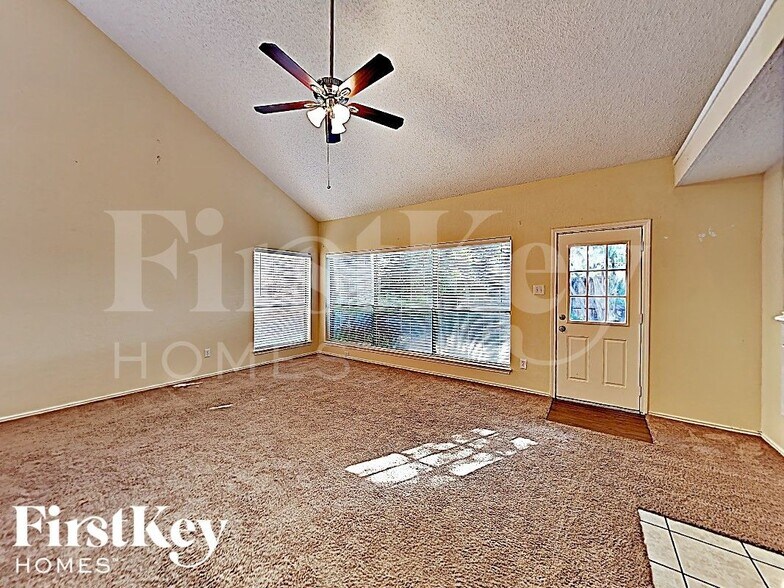 Building Photo - 6816 Dalmation Cir