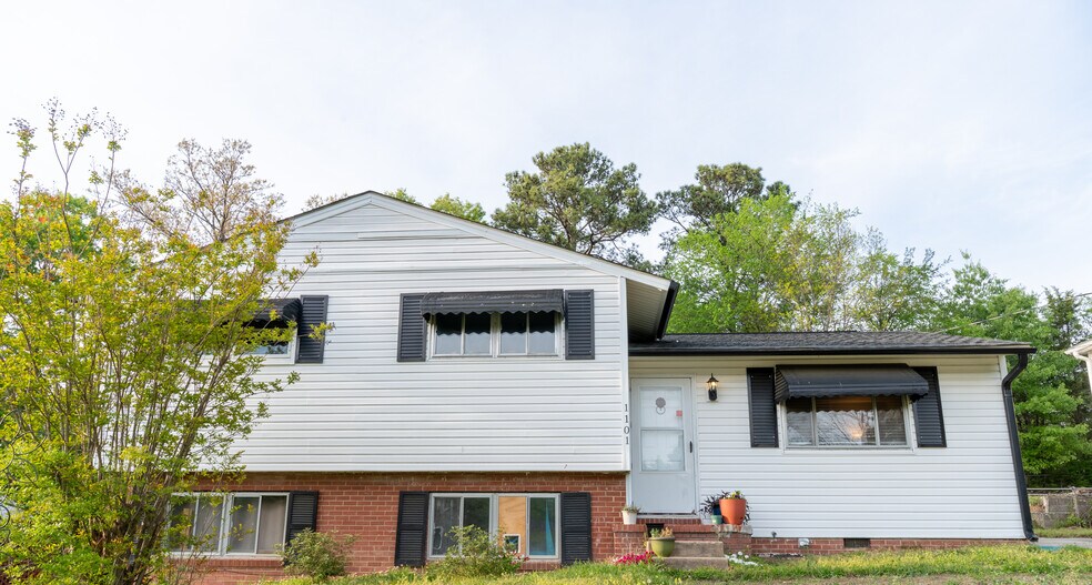 Building Photo - 1101 Kitt Pl