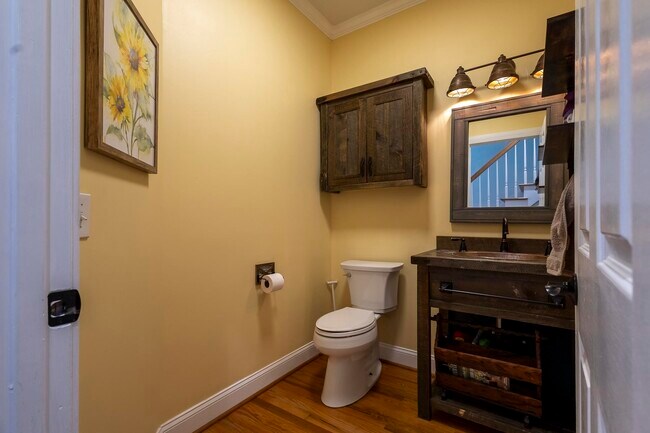 Building Photo - 133 Old Augusta Dr