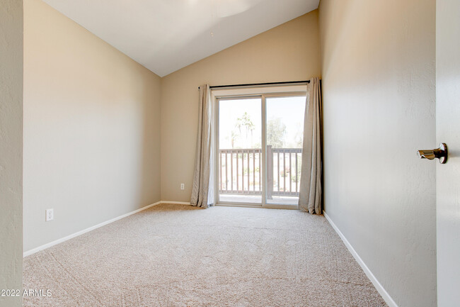 Building Photo - 11601 S Maze Ct