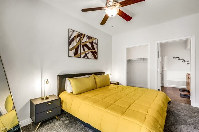 Building Photo - 8777 W Maule Ave