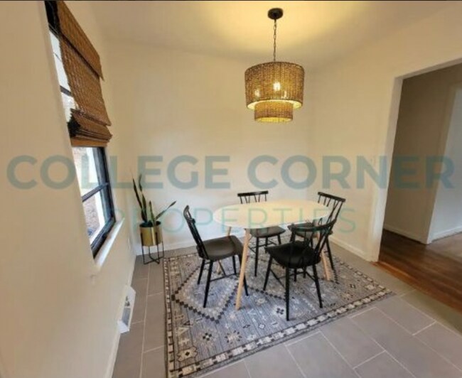 Building Photo - 285 Crepe Myrtle Cir